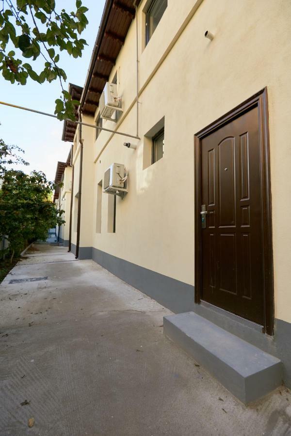 Stanford Apartments Bucureşti Ngoại thất bức ảnh