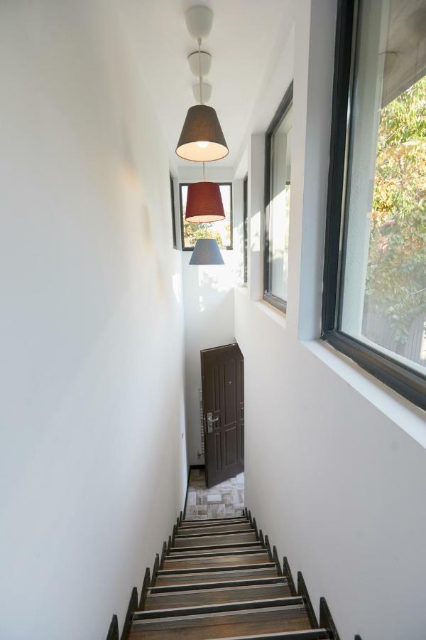 Stanford Apartments Bucureşti Ngoại thất bức ảnh