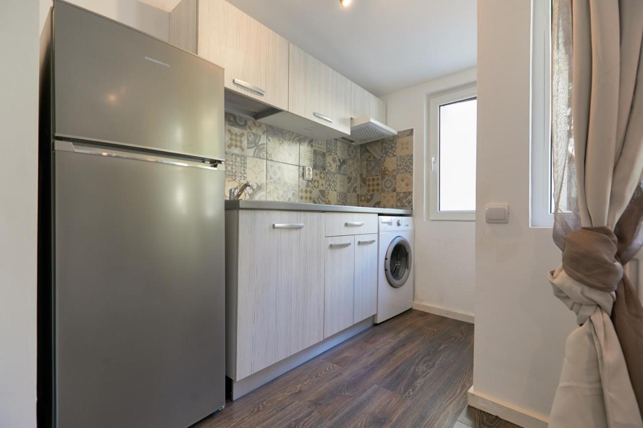 Stanford Apartments Bucureşti Ngoại thất bức ảnh